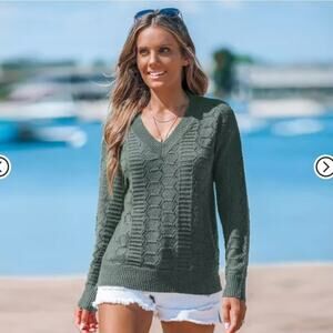 CUPSHE Women's Breezy Cable Knit V-Neck Sweater NEW - Sz S